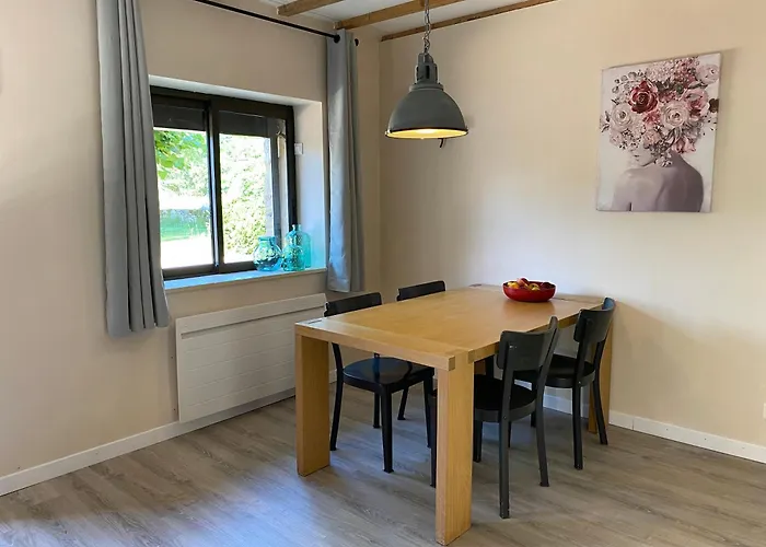 Holiday home Sfeervol Op Landgoed Aan De Dordogne Prudhomat